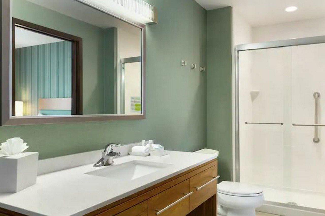 Hotel Home2 By Hilton Exton Route 30